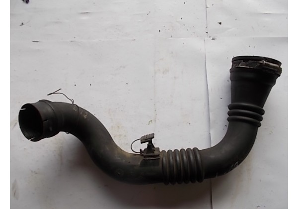 повітряні патрубки Renault Laguna II 2.2 dci, 8200213055